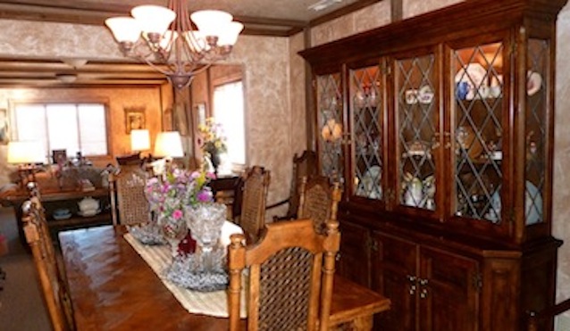 breakfast table